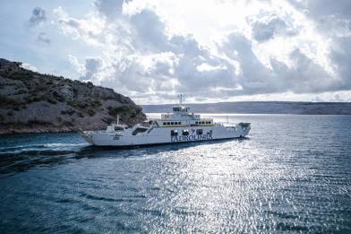 Bez Stresa do Korčule: Vaš Vodič za Putovanje na Korčulu
